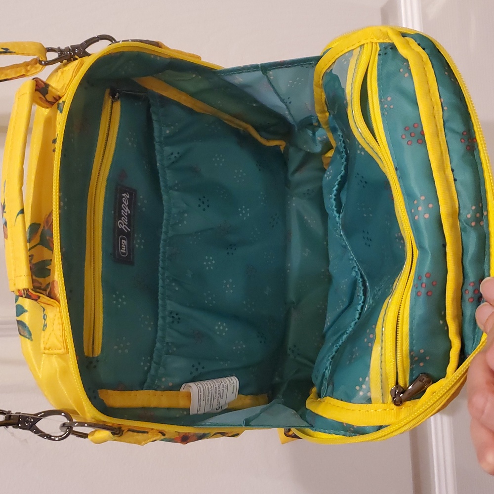 LUG Floral Yellow Quilted Crossbody Bag - Picture 7 of 8